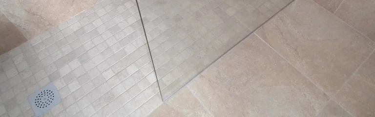 Reforma de baño con ducha de obra